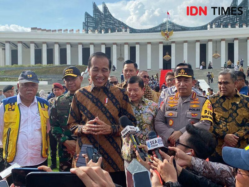Sepuluh Tahun Era Jokowi: Polri Menguat, Tapi Pengawasan Dipertanyakan image
